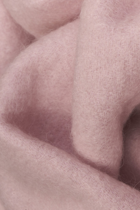Steamed wool pink