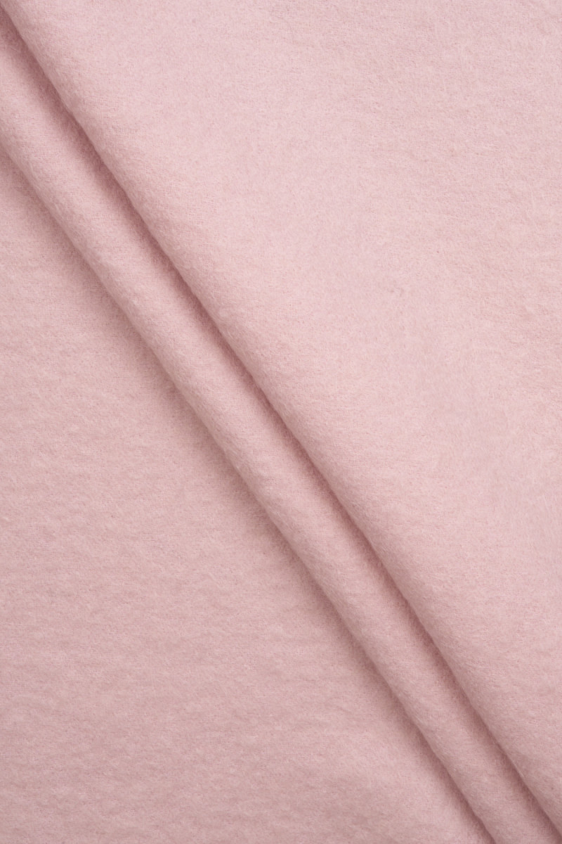 Steamed wool pink