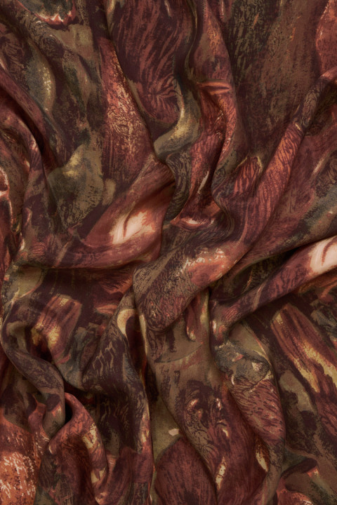 Viscose with blurred patterns
