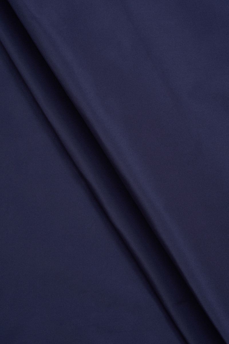 Námornícky modrý polyesterový taft