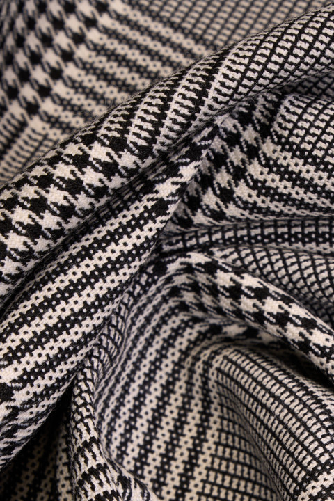 Checkered polyviscose black and white