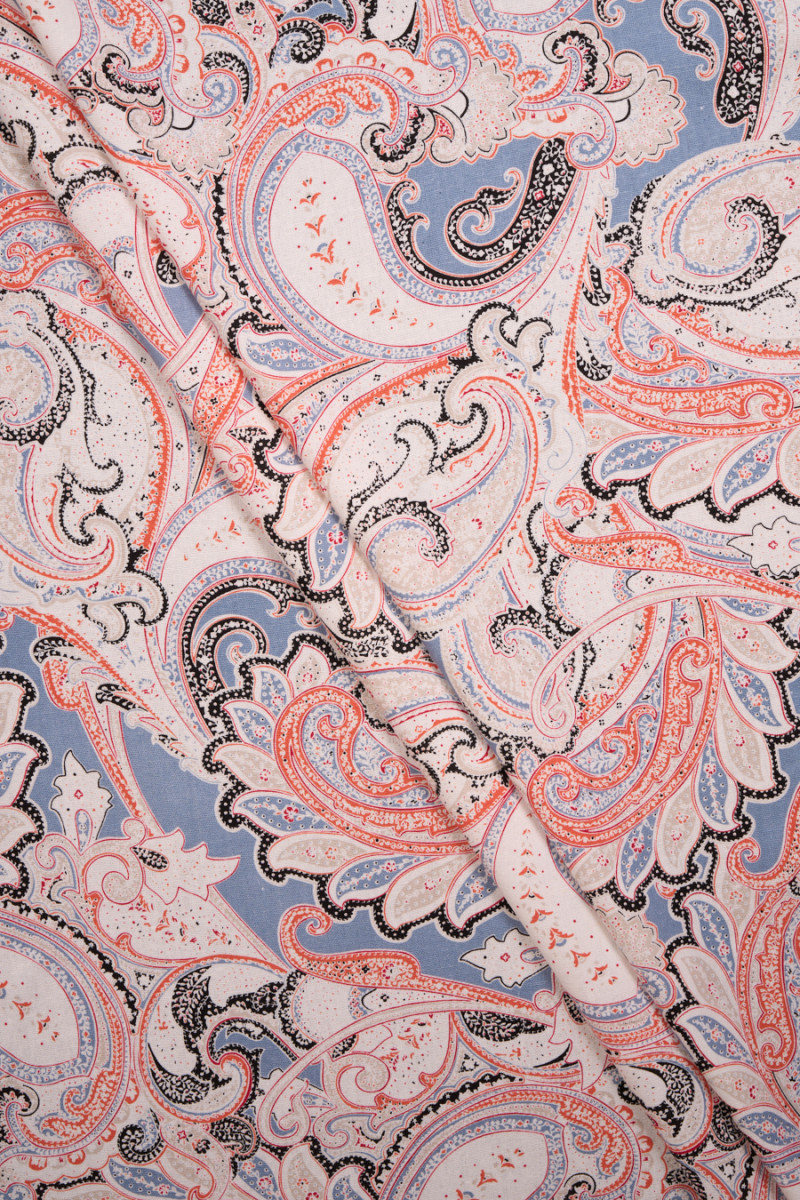 Viscose with linen paisley blue