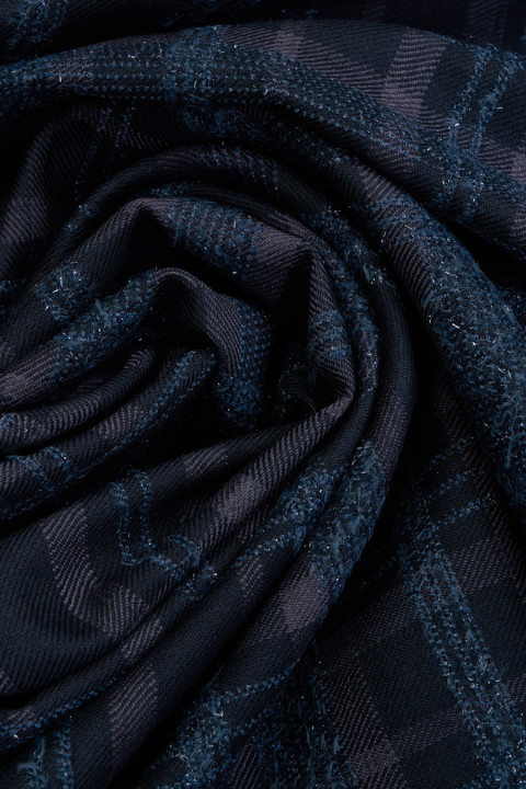 Checkered wool with shiny thread