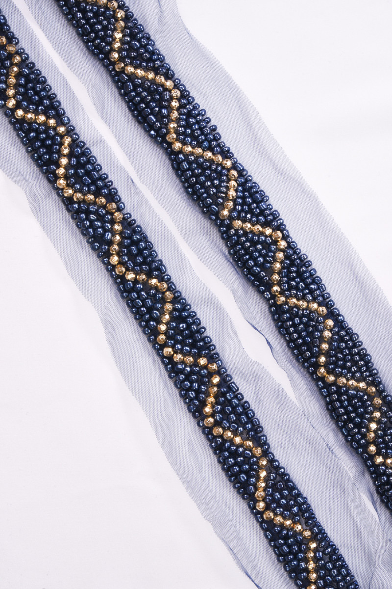 Ribbon with pearls navy blue