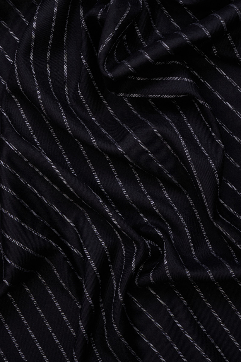 Tkanina kostiumowa czarna w paski