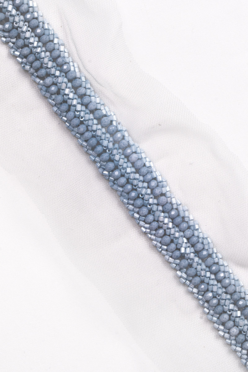 Perlenband blau