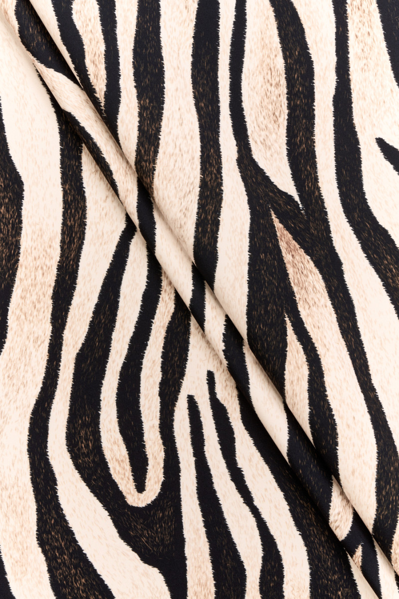 Polyesterová zebra tkanina