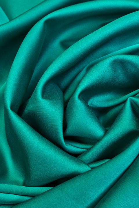 Raso di Poliestere 140 grammi - colori assortiti