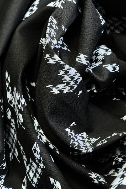 Shirt fabric crow's foot