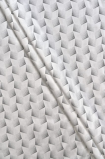 Carrés de tissu de chemise à pois