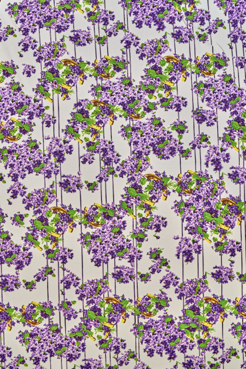 Jersey de punto, flores y herraduras