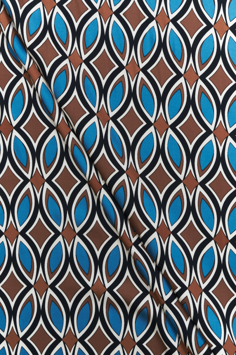 Viscose teardrop brown with blue