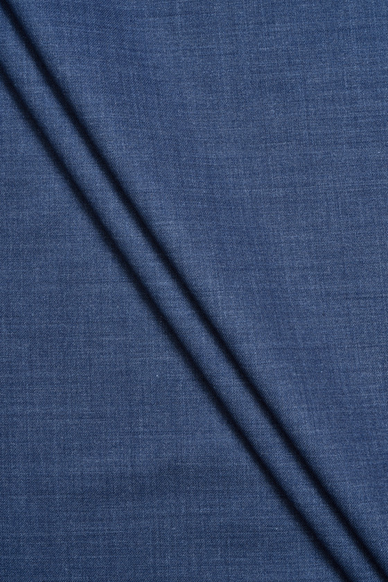 Costum super gros...