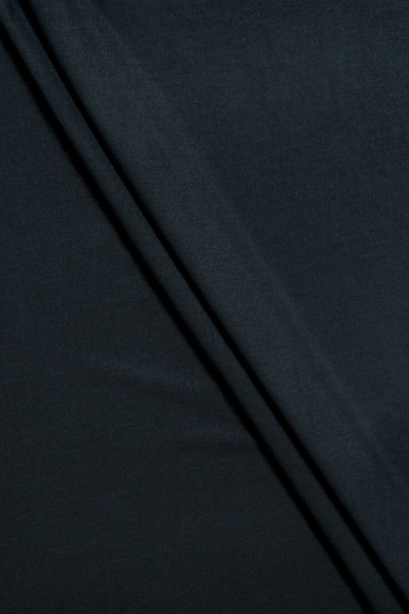 Black viscose knitted fabric