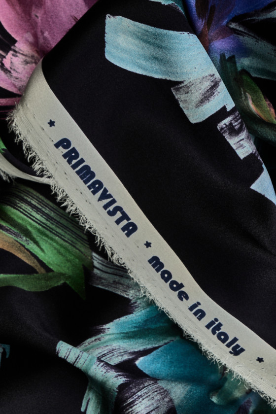 Hodvábne saténové maľované kvety