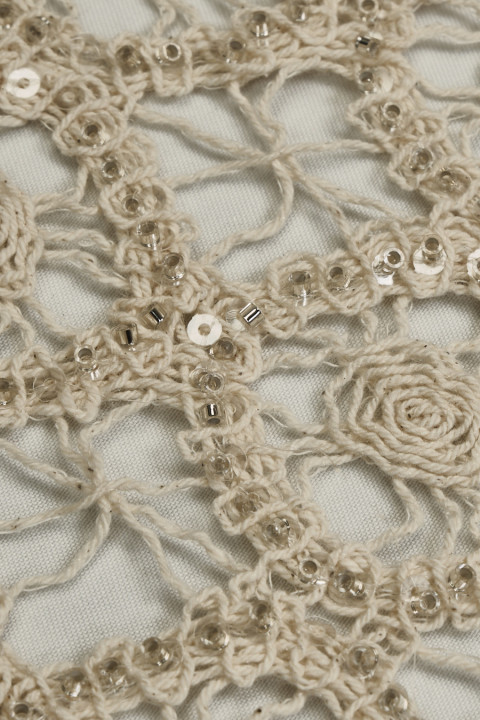 Koronka ażurowa z koralikami beżowa KUPON 80cm