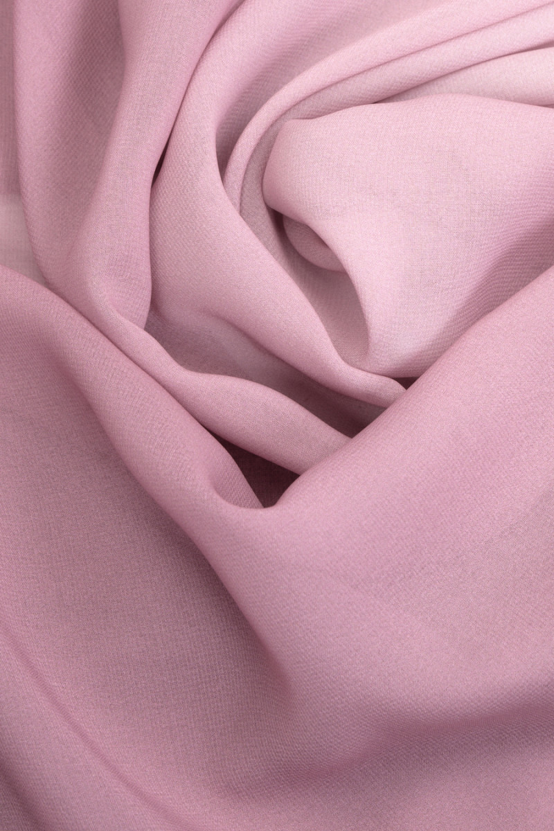 Polyester chiffon ombre roze KUPON 170cm