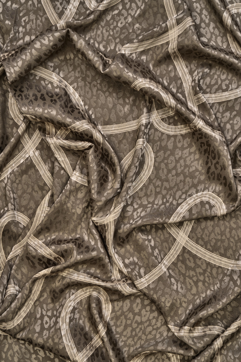 Cintas de tela Jacquard y pantera KUPON 190cm