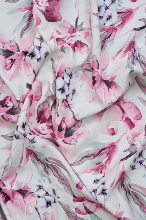 Polyester fabric with floral print