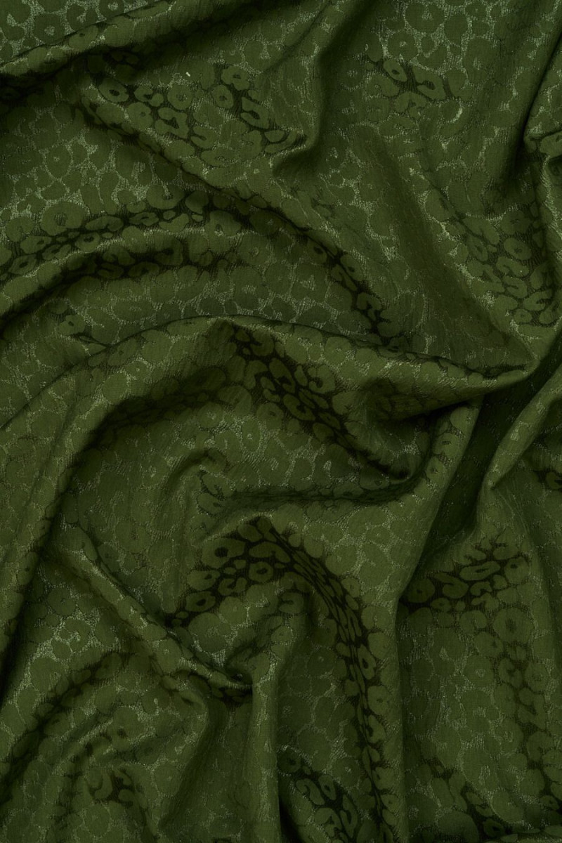Green leopard print jacquard