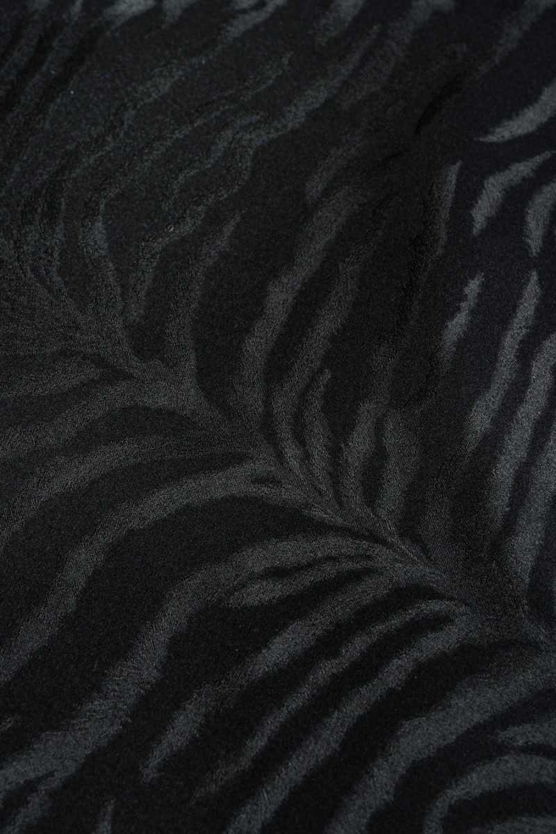 Black Tiger KUPON siidkangas 160 cm