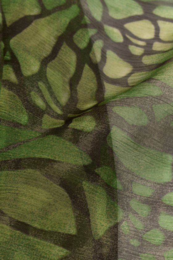 Vetrate colorate in chiffon verde seta KUPON 90cm