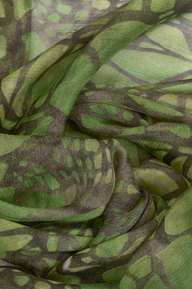 Vetrate colorate in chiffon verde seta KUPON 90cm