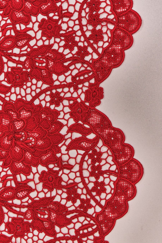 Red guipure with roses