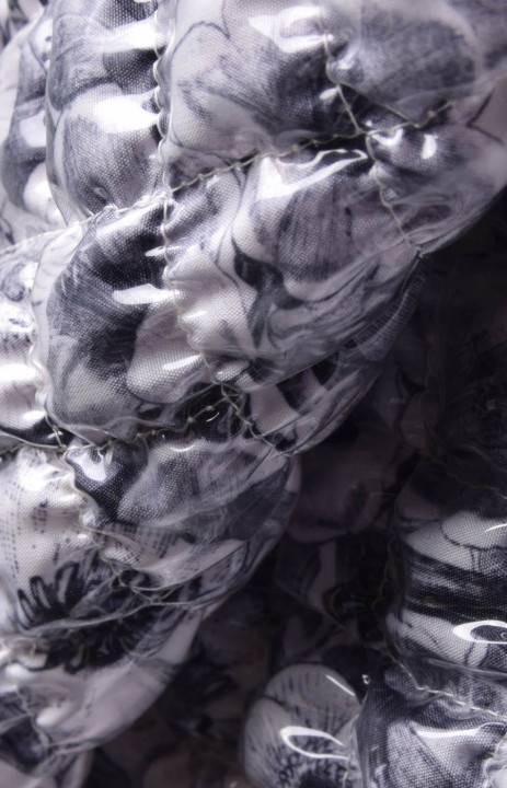 Quilted jacket fabric with foil