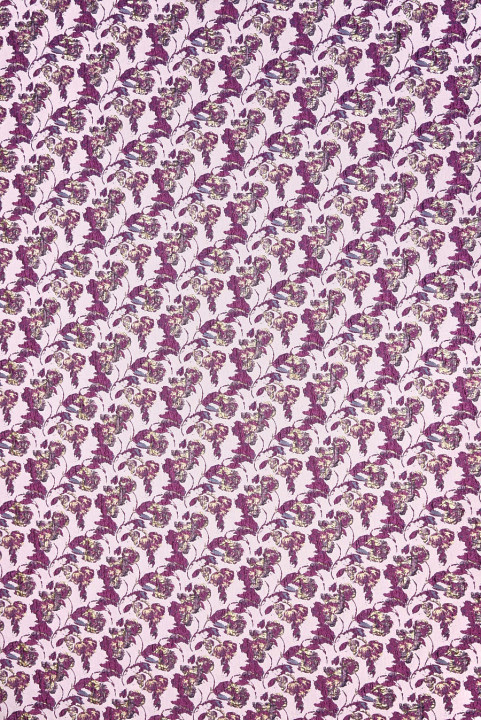 Jacquard purple squeezed flowers