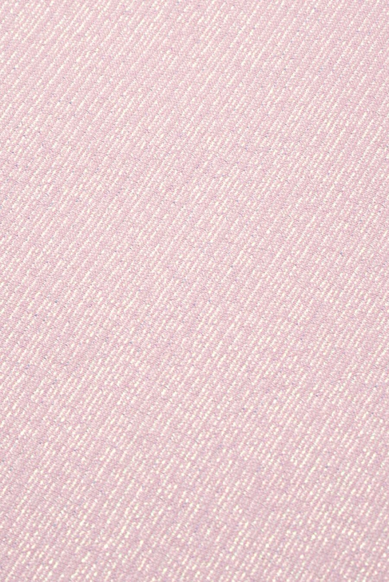 Rosafarbener Jacquard mit zartem Streifen