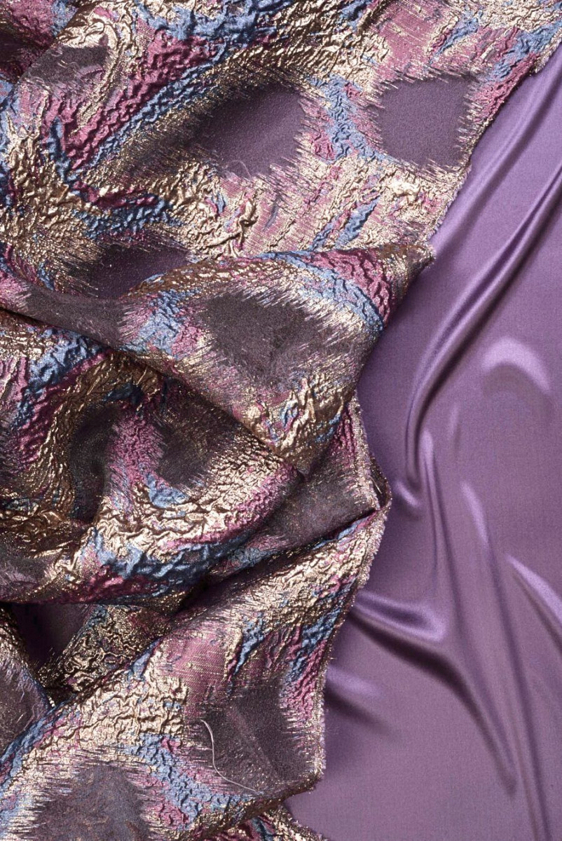 Jacquard-Organza mit ausgefallenen Motiven