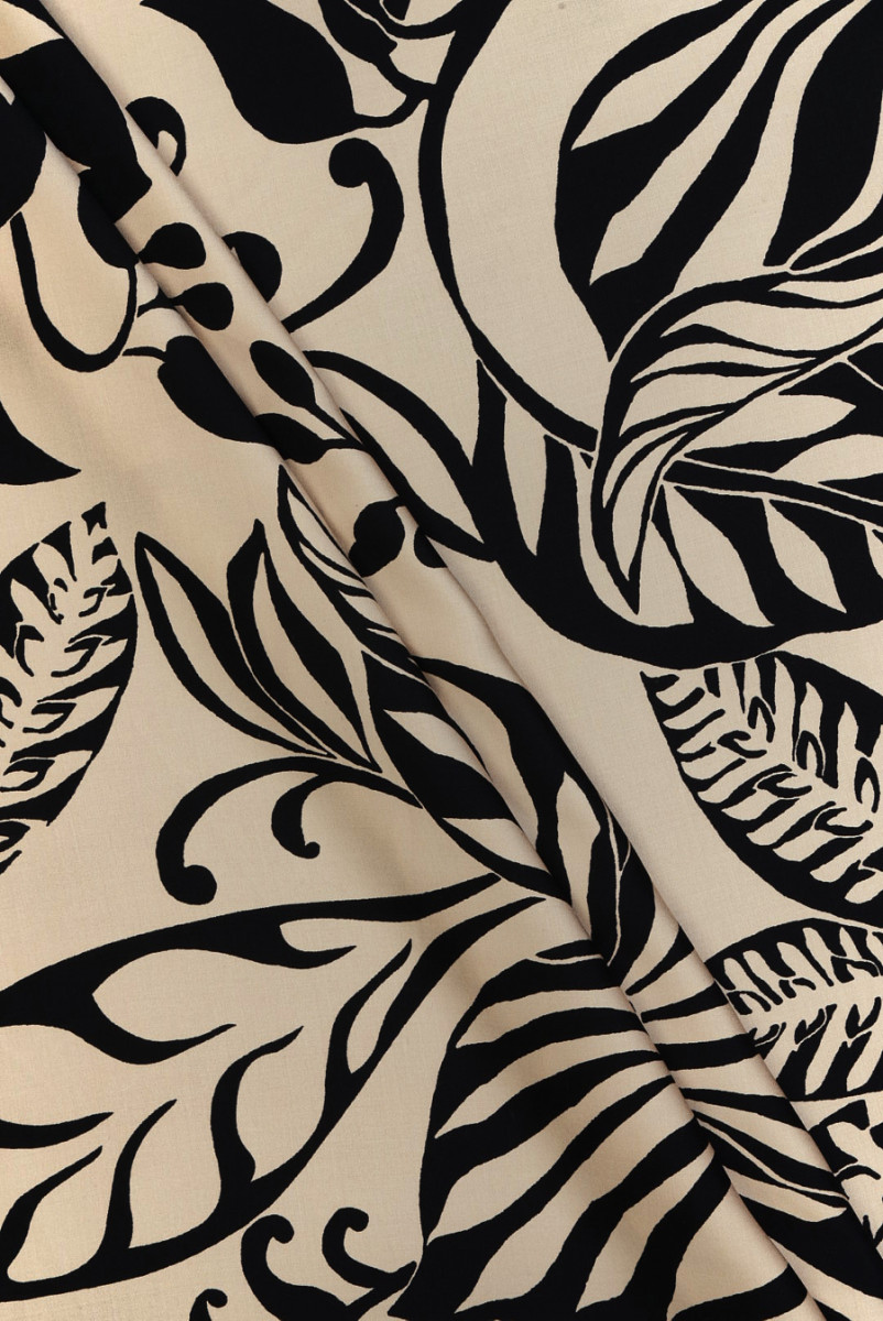 Beige Viskose mit schwarzen Blumen