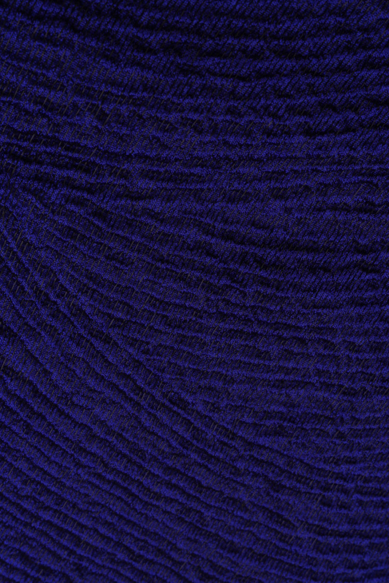 Jacquard with cornflower blue waves