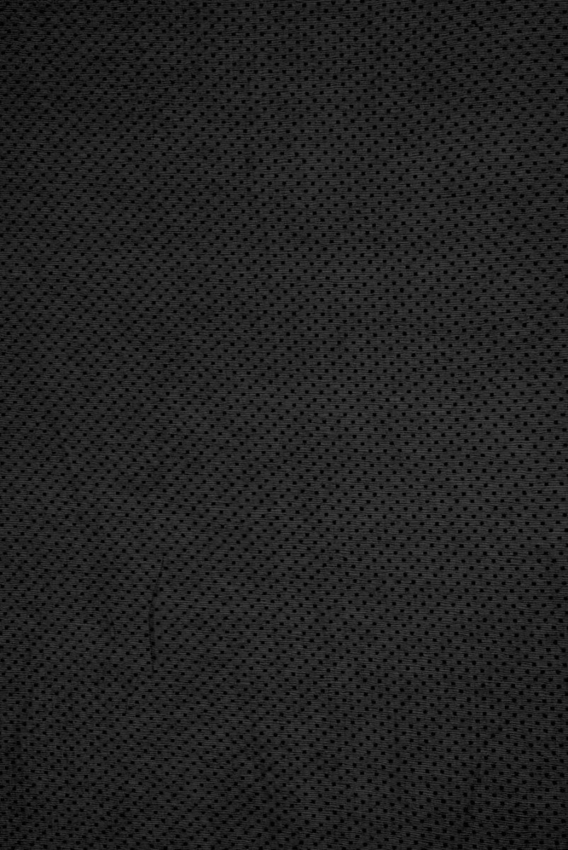 Chiffon mit Tupfen gerillt