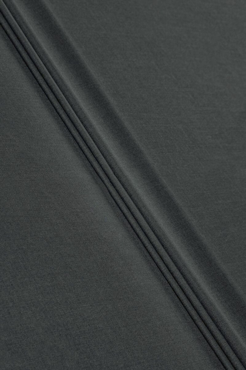 Sötétszürke jelmez gyapjú