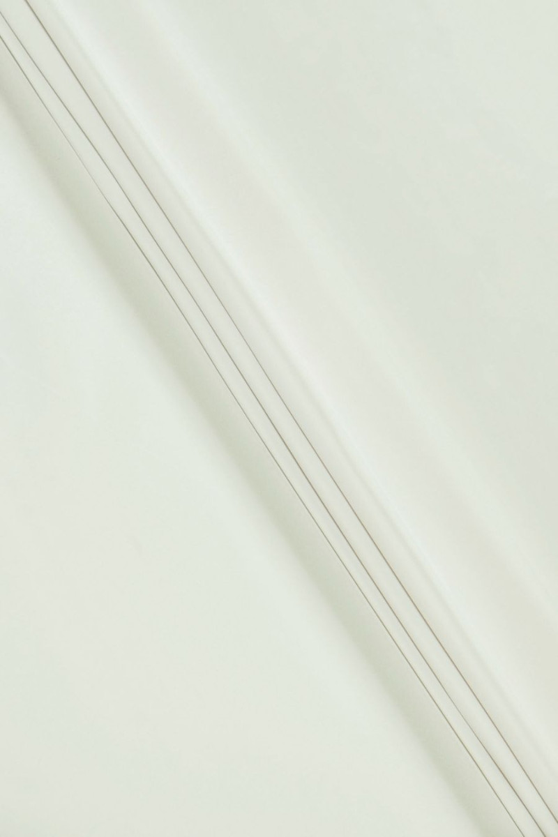 Látka na trenčkot dve farby