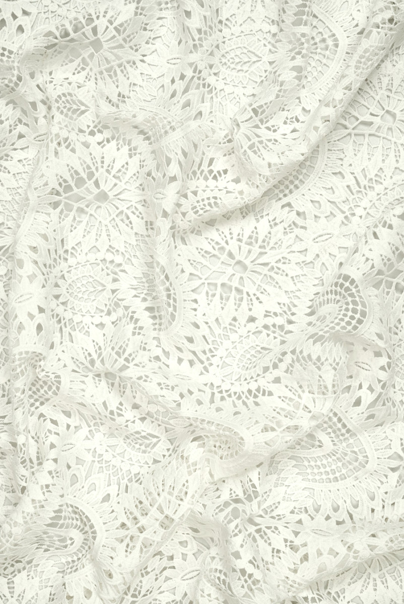 Krémová makramé guipure