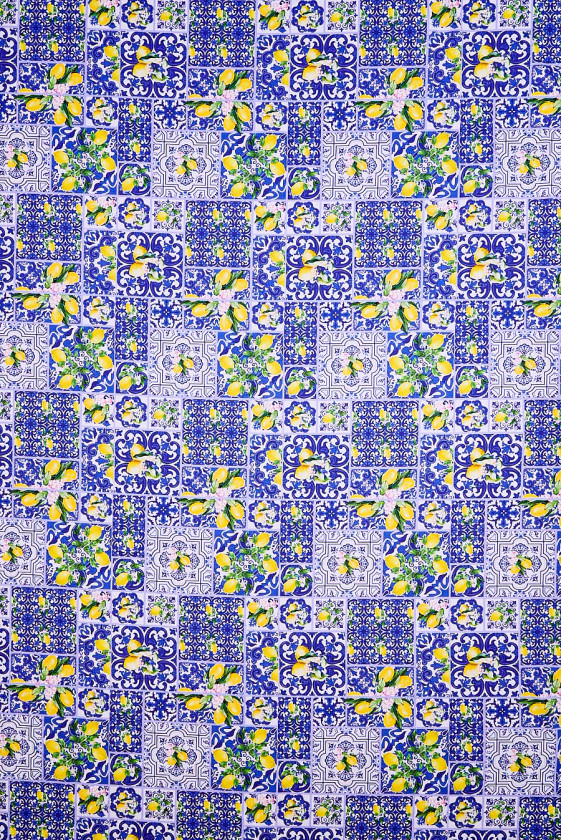 Cotton tiles and small lemons