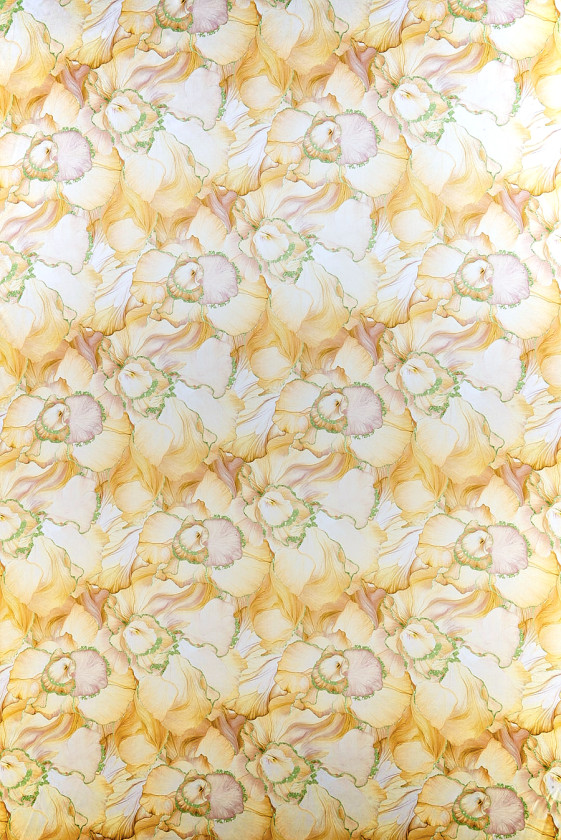 Gelbe Blumen aus Seidensatin