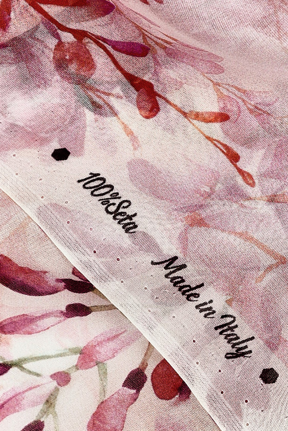 Selyem muszlin fényes virágok