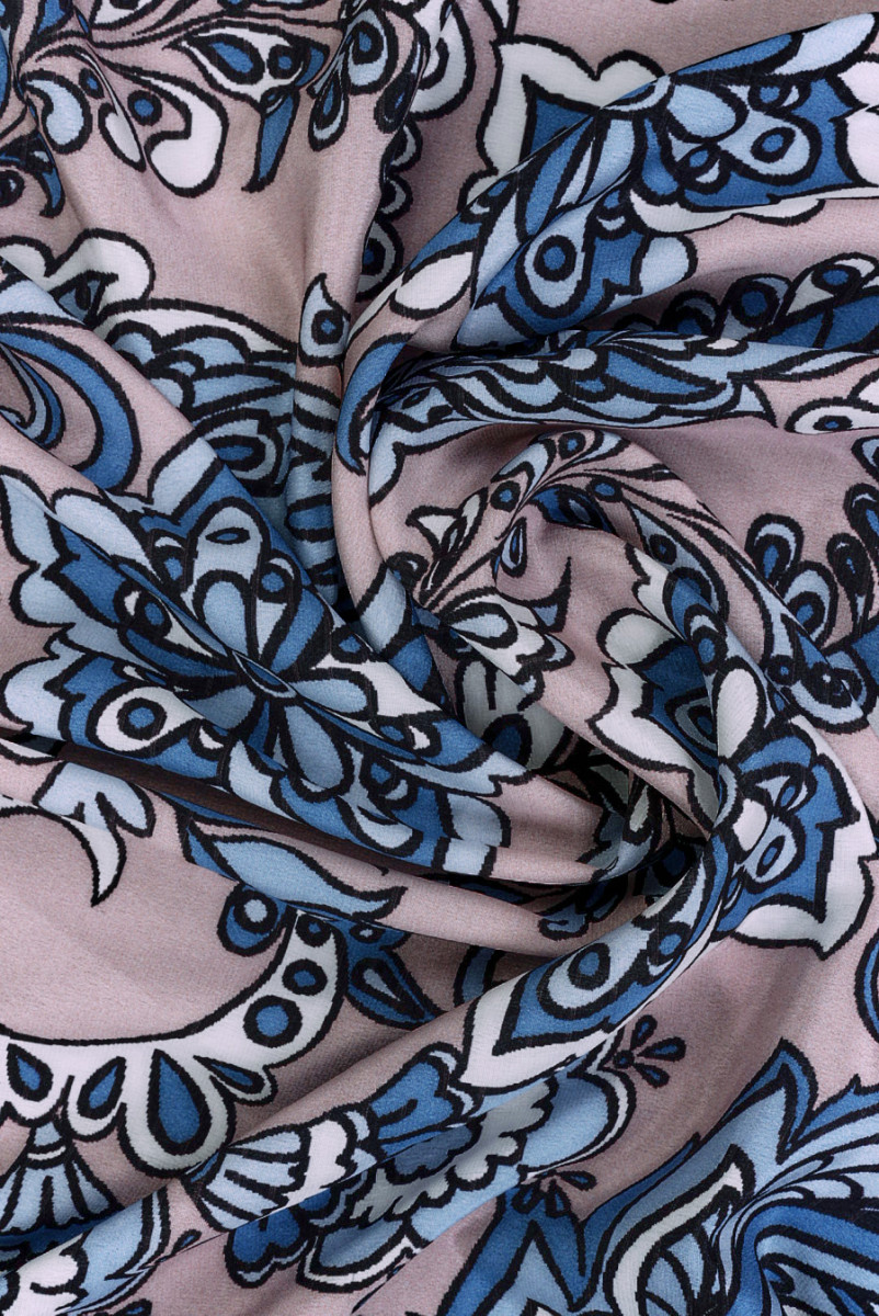 Kreppsiidist sinised lilled ja paisley