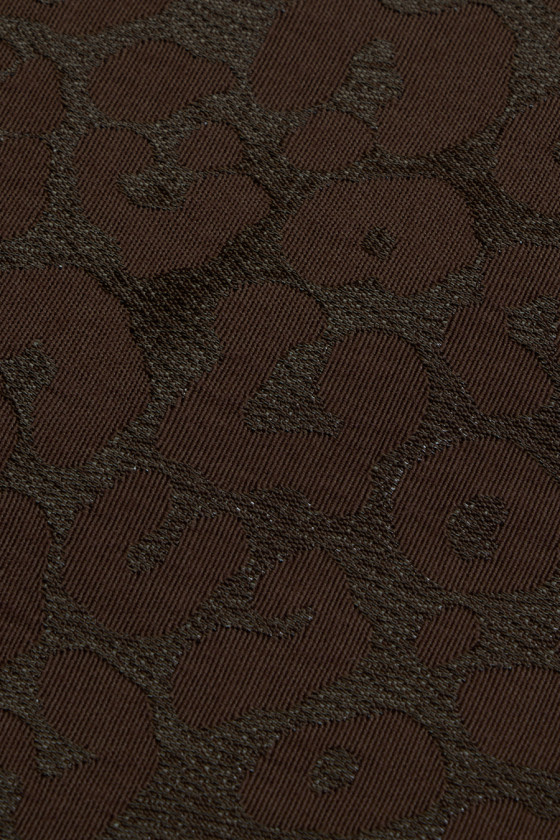 Brauner Jacquard mit Leopardenmuster