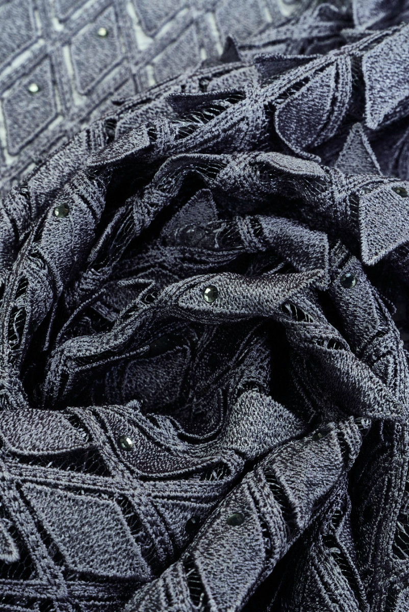 Guipure čipka sivé diamanty