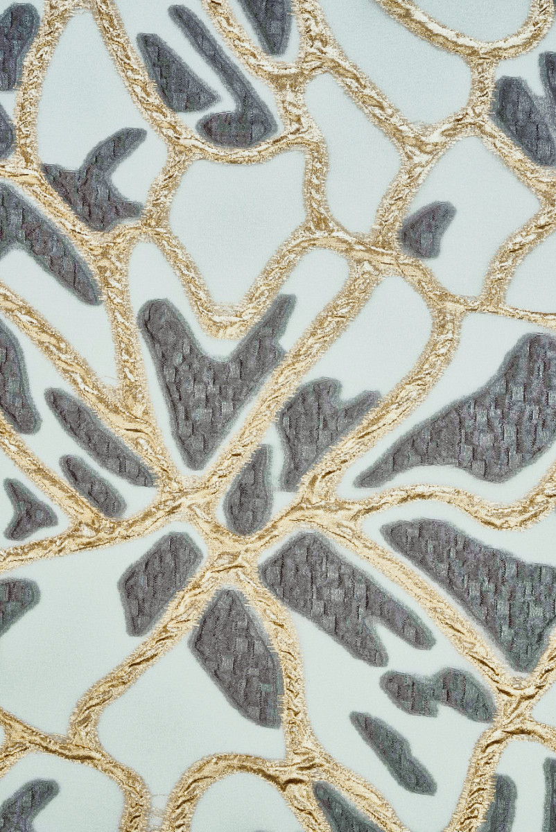 Jacquard-Organza mit erhabenen Motiven in Gold