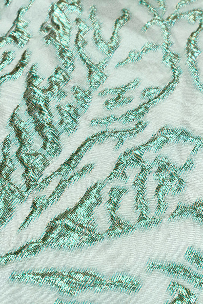 Jacquard nagy mentavirágokkal