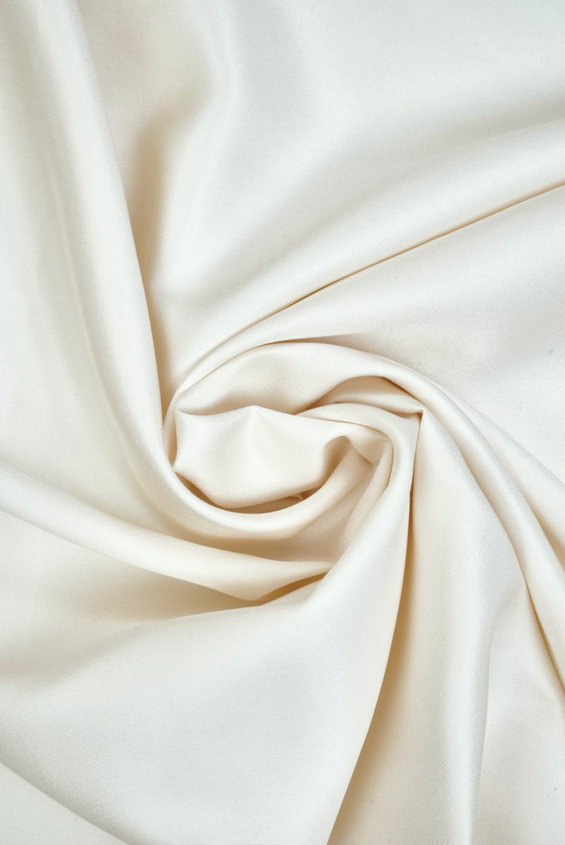 Coupons de soie avec coton écru
