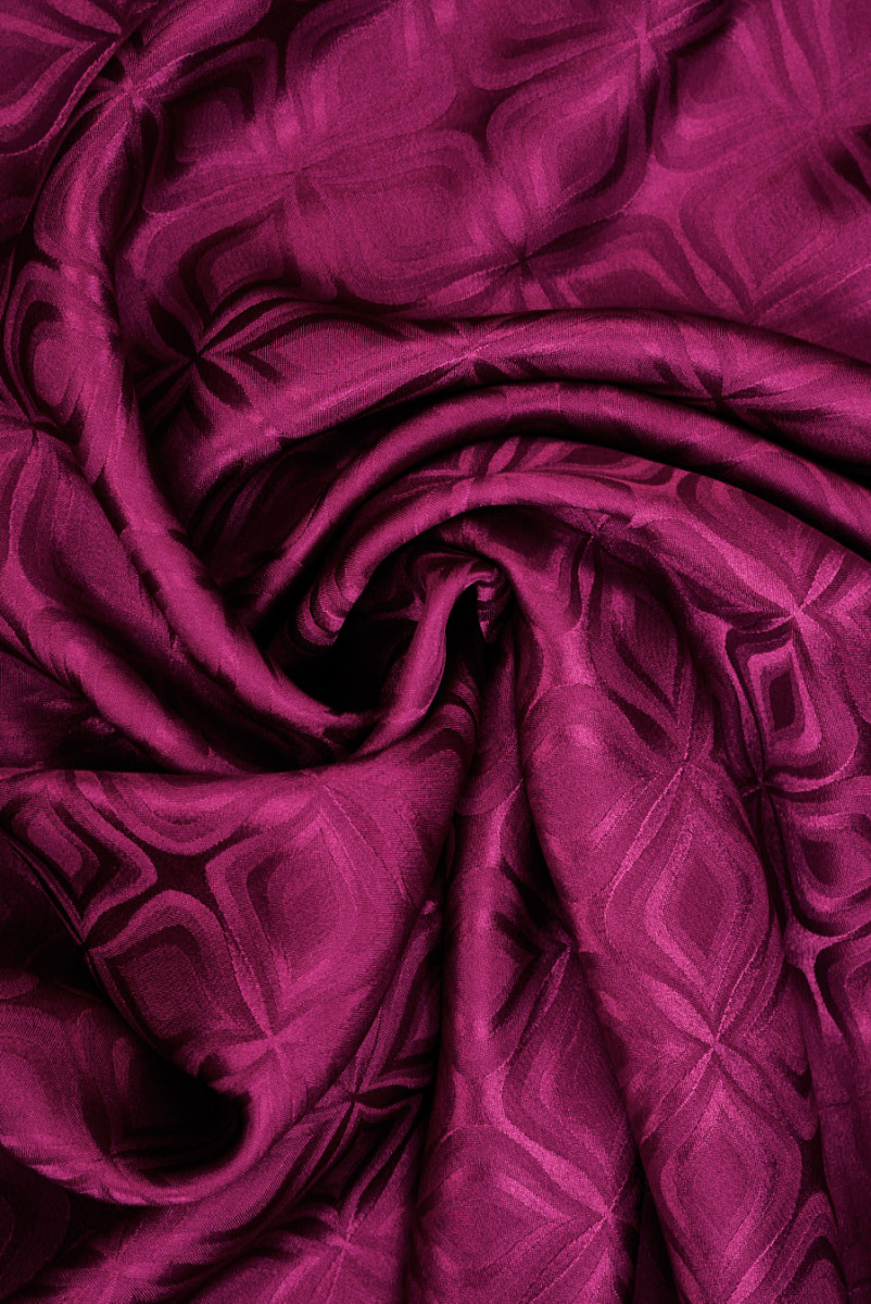 Fuchsiafarbene Jacquard-Seide