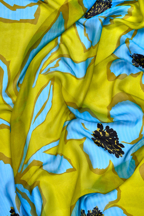 Mussola di seta viscosa con fiori blu