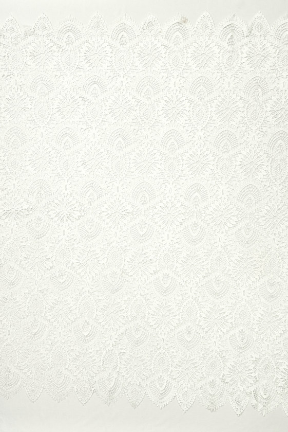 Кремовий макраме гіпюр